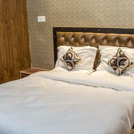 Hotel Varanasi Ganges Zewnętrze zdjęcie