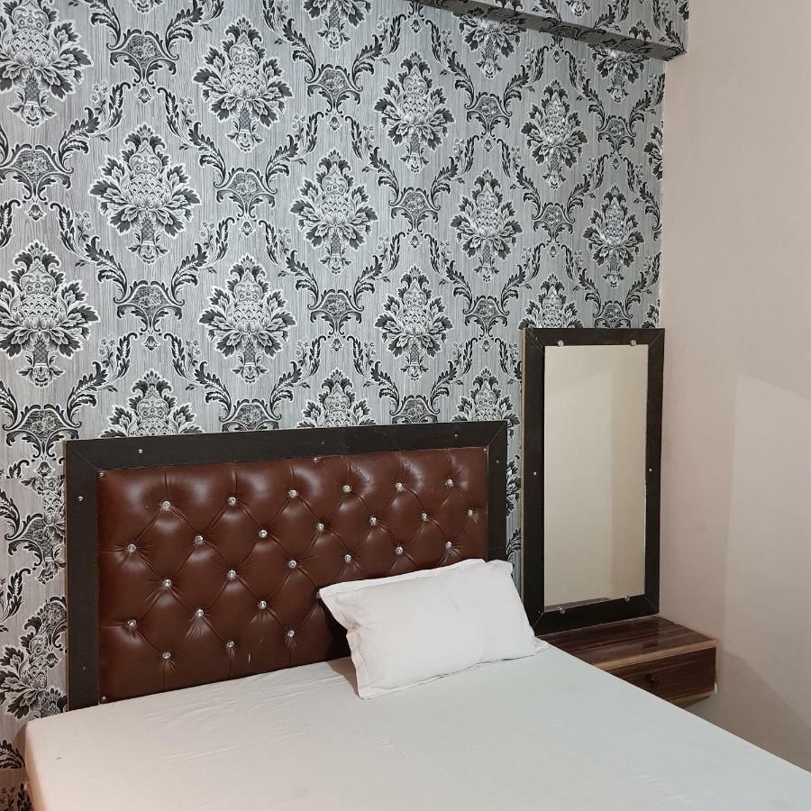 Hotel Varanasi Ganges Zewnętrze zdjęcie