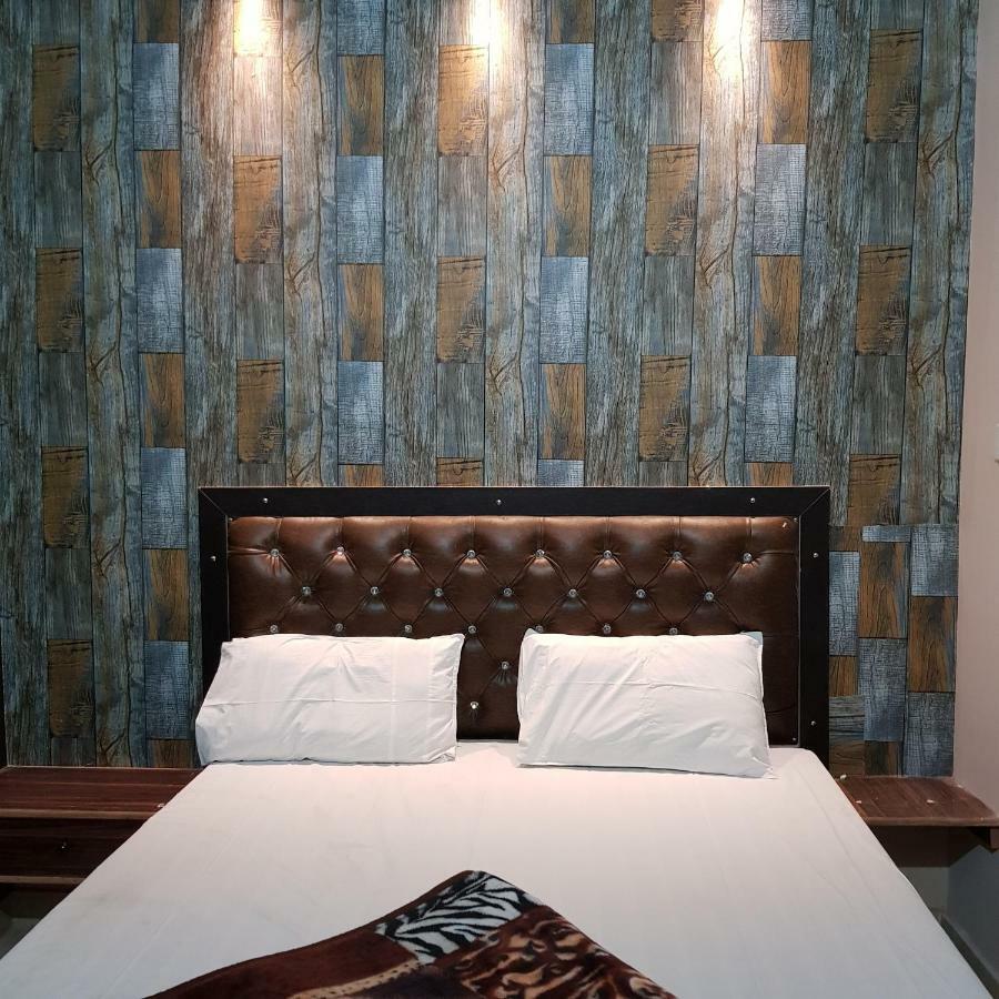 Hotel Varanasi Ganges Zewnętrze zdjęcie
