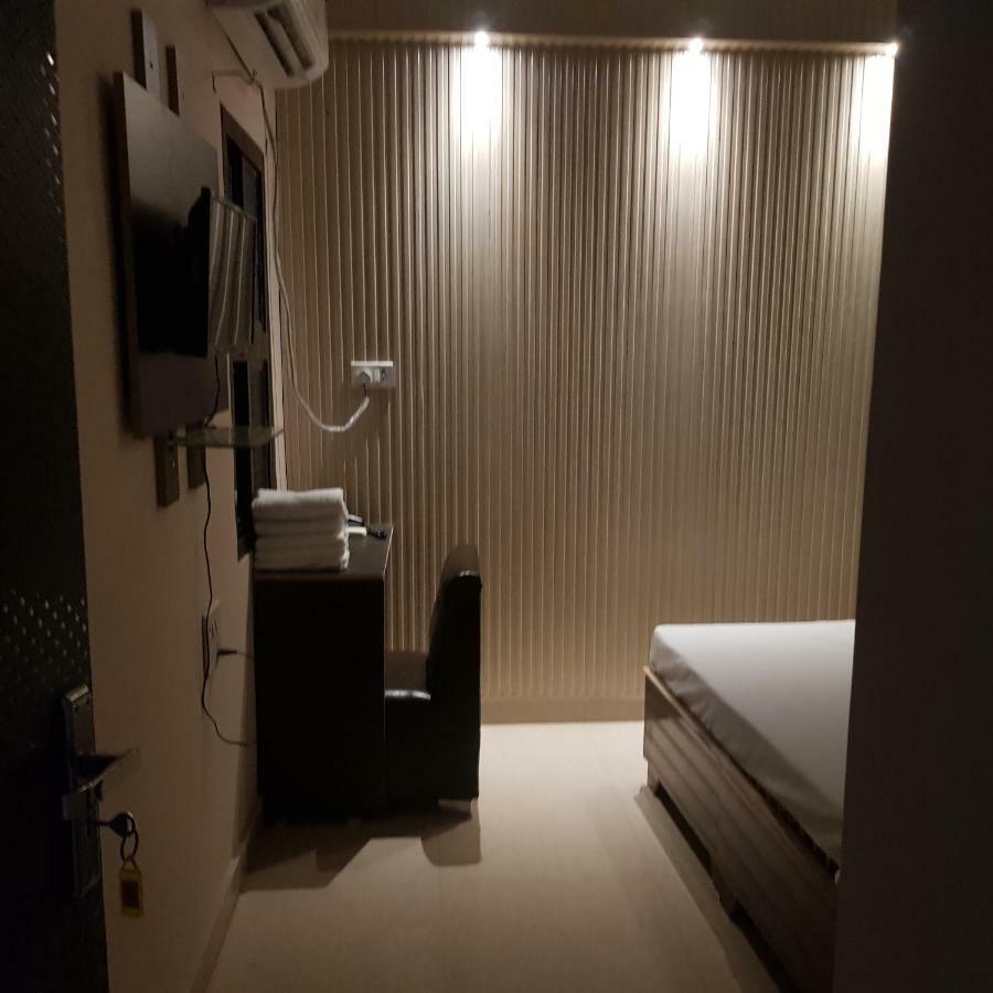 Hotel Varanasi Ganges Zewnętrze zdjęcie