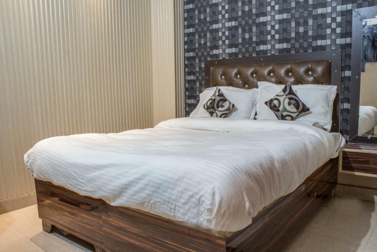 Hotel Varanasi Ganges Zewnętrze zdjęcie