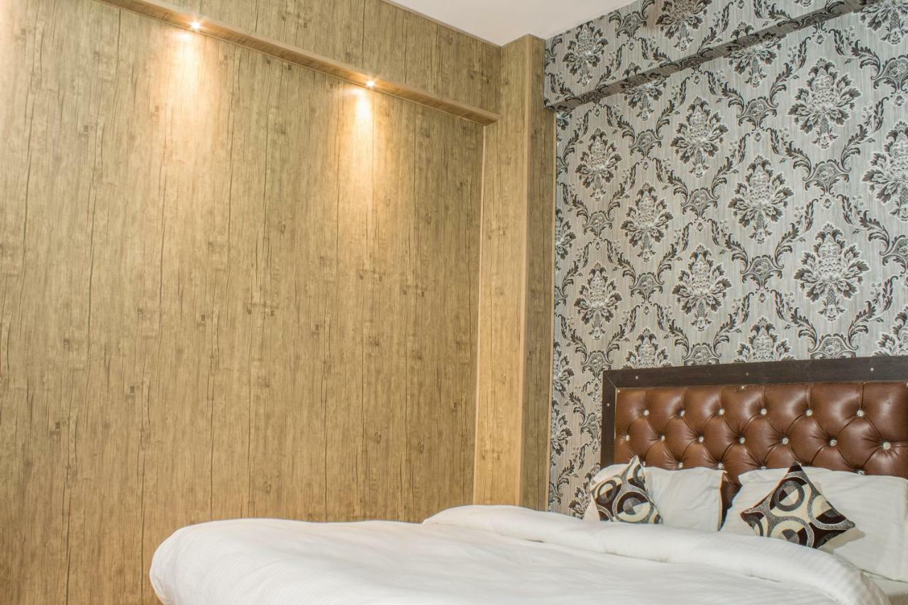 Hotel Varanasi Ganges Zewnętrze zdjęcie